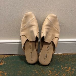 Tom’s Slip on Mules